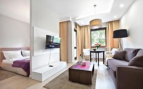 P&O Apartments Plac Europejski